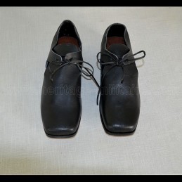 Shoe XVIIth century