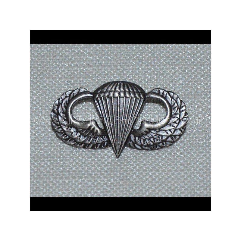 US Para wing badge WWII