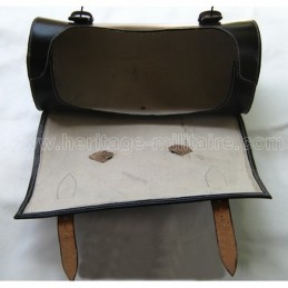 Round leather travel bag