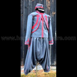 Set uniform of Zouave...