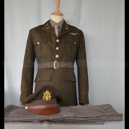 Full dress uniform US...