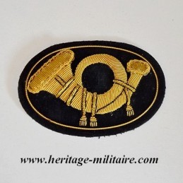 Embroidered insignia officer for hat