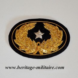 1 Star embroidered officer...