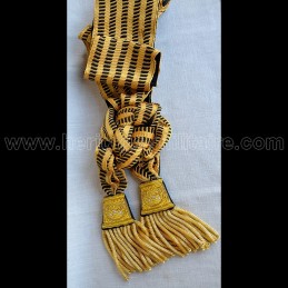 General's command scarf...