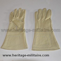 Leather gauntlets off-white