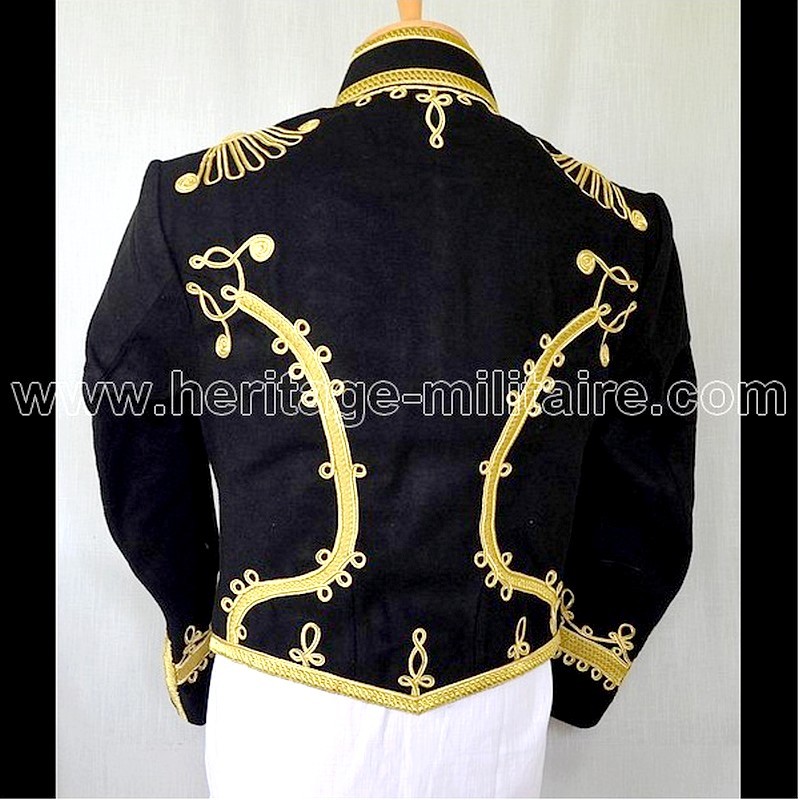 Veste militaire noire Hussar avec tresse dorée | Kilt et valets
