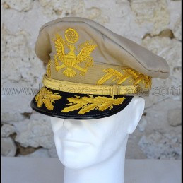 Casquette du général...