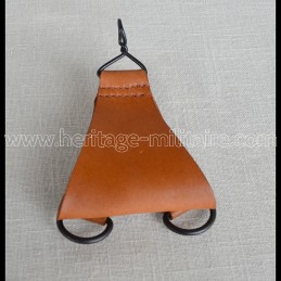 Leather support triangle...