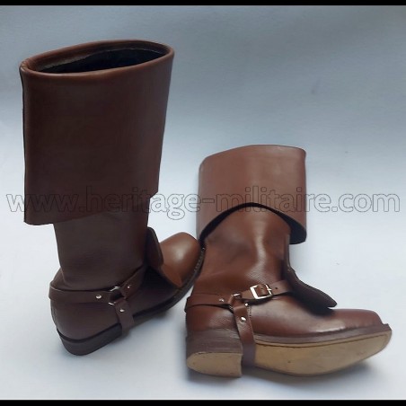 Bottes Militaires Altberg – Modèle De Base, Couleur Marron – Taille UK 9 – Suède, Fabriqué En Italie – Neuf Sous Boîte