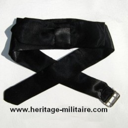 Cravate militaire