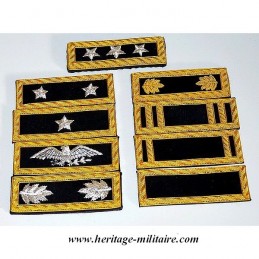 Staff shoulder boards