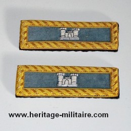 Signal shoulder boards