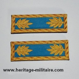 Infantry shoulder boards