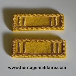 Cavalry shoulder boards