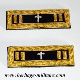 Chaplain shoulder boards