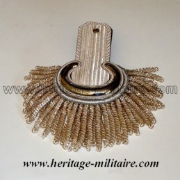 Officer parade shoulder scales silver with fringes