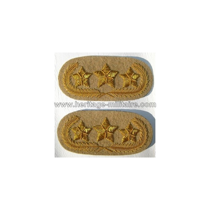 3 stars general collar tabs