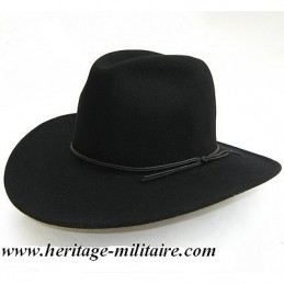 Soft felt black hat