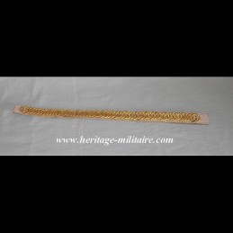 Grande jugulaire en chaine