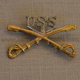 Metal badge of the cavalry scout Indian War 1872