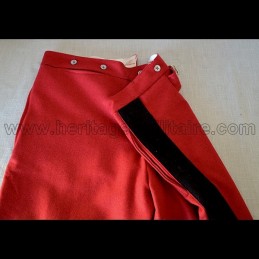 Pantalon d'officier français rouge garance bande noire Napoleon III