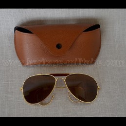 Brown shade sunglasses